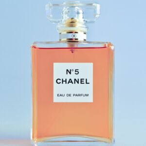 Velvet Oud Eau de Parfum